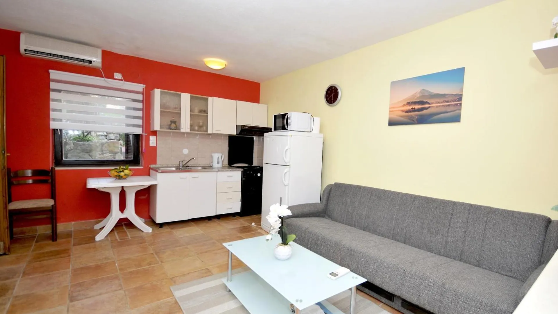 Apartments With A Parking Space Okrug Donji, Ciovo - 13732 Donji Okrug  Chorwacja